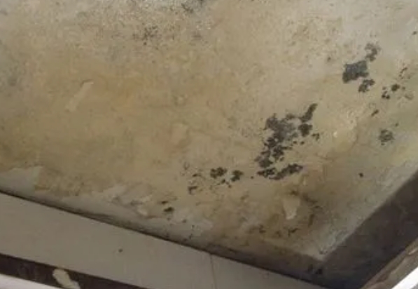 临泽阳台漏水维修公司分享下临泽卫生间渗水维修需要注意哪些问题。